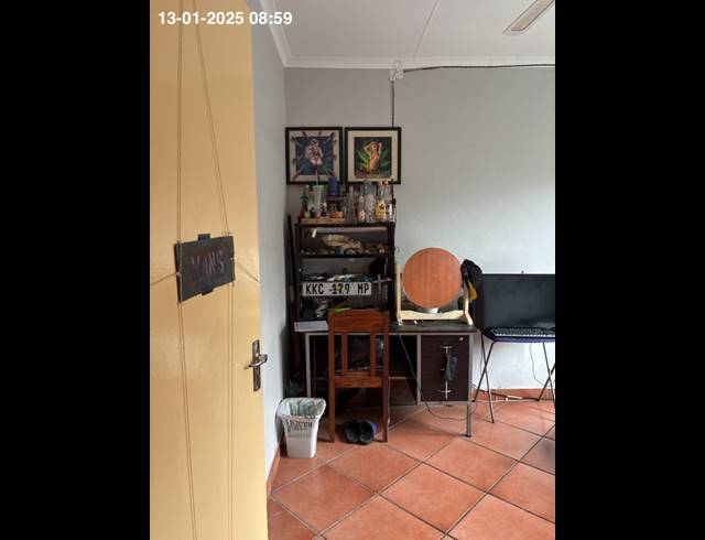 3 BEDROOM HOUSE TO LET IN WEST ACRES